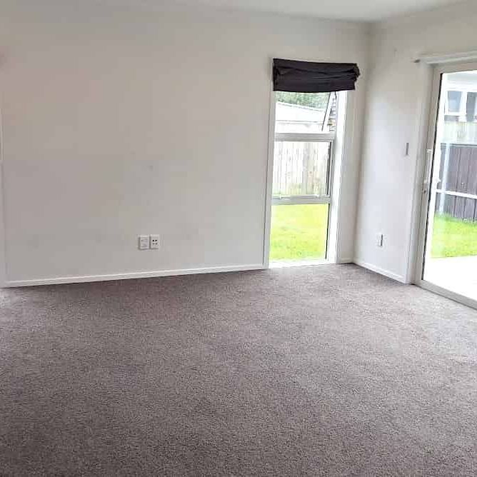 Modern Family Home - Photo 1