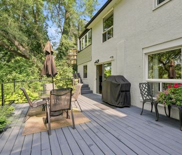 For Lease - 372 Trafalgar Road, Oakville, Ontario - Photo 3