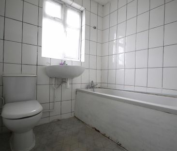 4 bedroom terraced house to rent - Photo 6