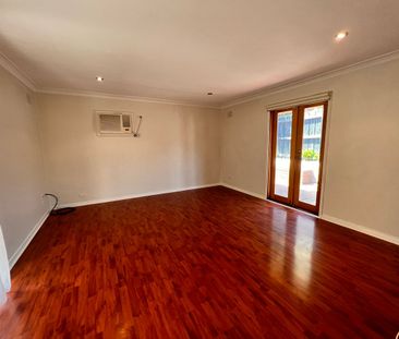 13/2 Mascoma Street, Strathmore, VIC 3041 - Photo 4