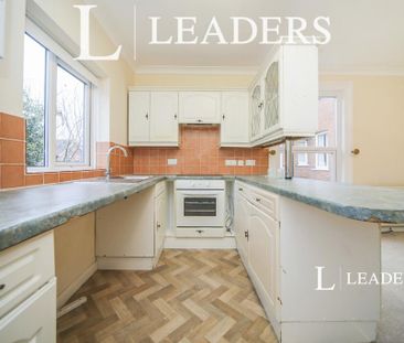 1 bedroom flat to rent - Photo 2