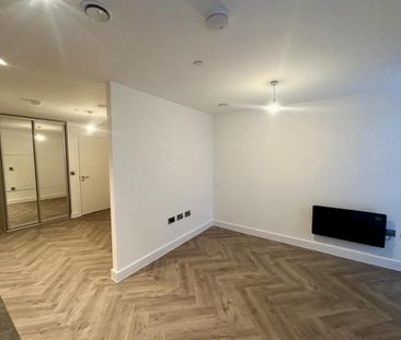 Studio to rent - Photo 4