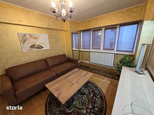 Inchiriez apartament lux ultracentral langa teatrul national - Fotografie 1