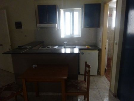 Studio/Γκαρσονιέρα για ενοικίαση Αμπελόκηποι (Πάτρα) - Photo 4
