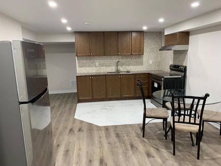 For Lease - 32 Helderman Street, Caledon, Ontario - Photo 2