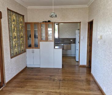 10 Raniera Street, Glen Avon, New Plymouth - Photo 2