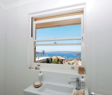 Sundrenched North-East Aspect, Panoramic Views to Manly and Pacific... - Photo 4