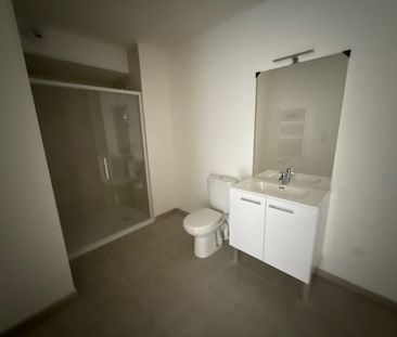 location Appartement T2 DE 47m² À CASTELGINEST - Photo 3