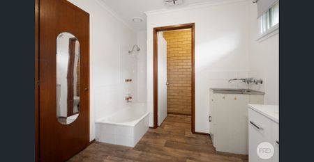 2/22 Marie Crescent, Wendouree, Vic 3355 - Photo 5