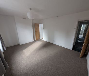 3 Bed Terraced House, Eldon Terrace, BS3 - Photo 3