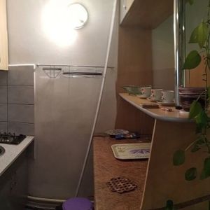 Garsoniera de inchiriat in zona Basarab - Photo 2