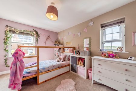 Caldicot Gardens, Grantham - Photo 5