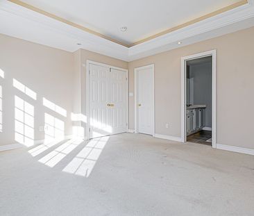 For Lease - 520 Silken Laumann Drive Unit# 2, Newmarket, Ontario - Photo 4