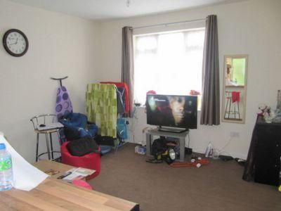 2 bedroom house to rent - Photo 1