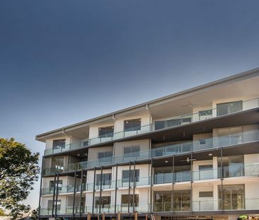 Ideally Located in the Heart of Wynnum - Photo 4