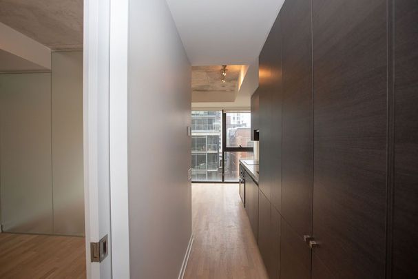 For Lease - 629 King Street Unit# 425, Toronto, Ontario - Photo 1