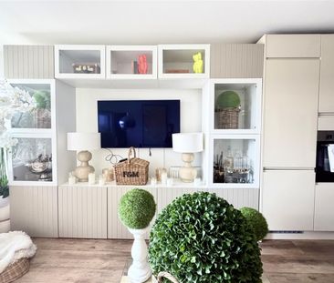 1 Bedroom Apartment To Let - Photo 5
