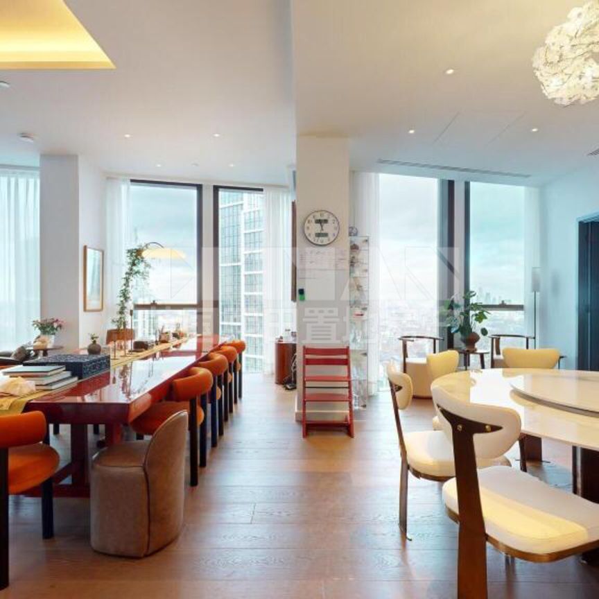 8 Carnation Way, London, SW8 5FR - Photo 1