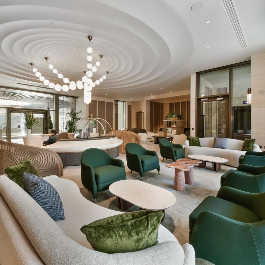 One Thames City, 8 Carnation Way, London, SW8 5FS - Photo 1