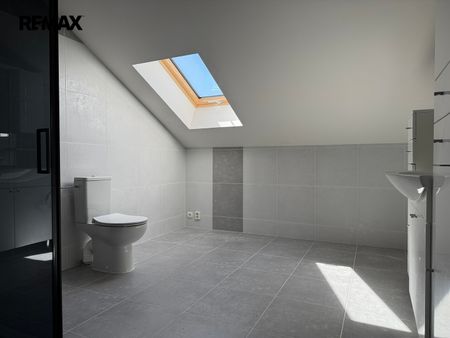 Pronájem bytu - pokoje v osobním vlastnictví 157 m², Světice - Photo 2