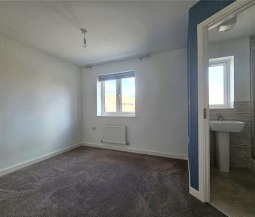 3 bedroom terraced house to rent - Photo 4