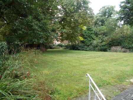 Shooters Hill Road, Shooters Hill, London, SE3 - Photo 2