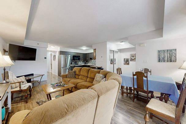 For Lease - 39 Hays Boulevard Unit# 2, Oakville, Ontario - Photo 1