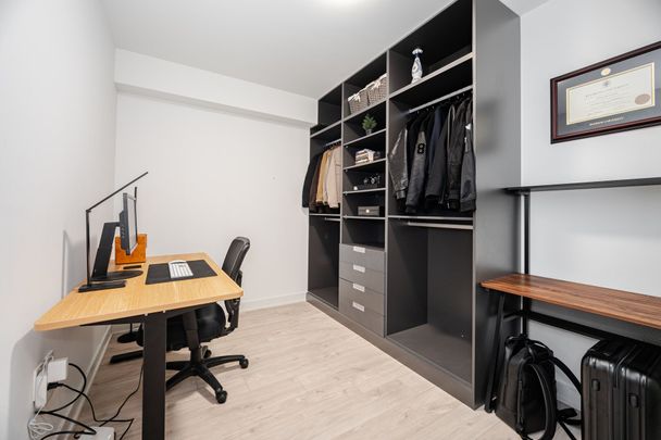 For Lease - 27 Bathurst Street Unit# 1012, Toronto, Ontario - Photo 1