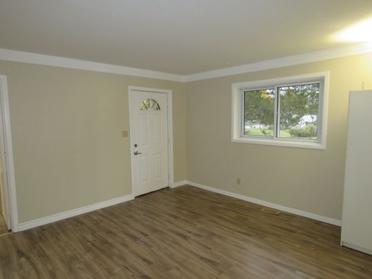 For Lease - 564 Lakeview Road Unit# B, Fort Erie, Ontario - Photo 1