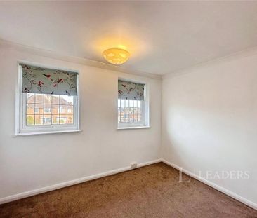 3 bedroom semi-detached house to rent - Photo 5