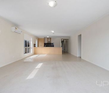 7 Gosse Crescent, Brookfield - Photo 3