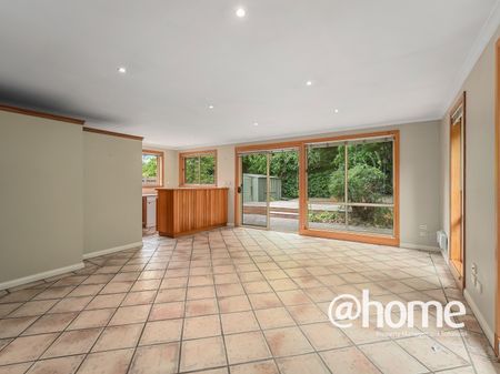 You'll Love Living in Lantana - Photo 4