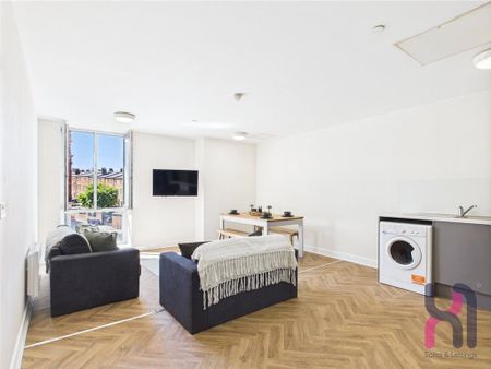5 bedroom flat to rent - Photo 3