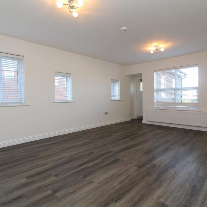 3 bedroom apartment to rent - Photo 1