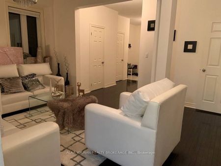 For Lease - 1055 Job Crescent, Milton, Ontario - Photo 3