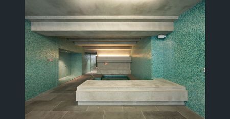 Sleek 23rd Floor Living In The Coveted Quays Building - Photo 5