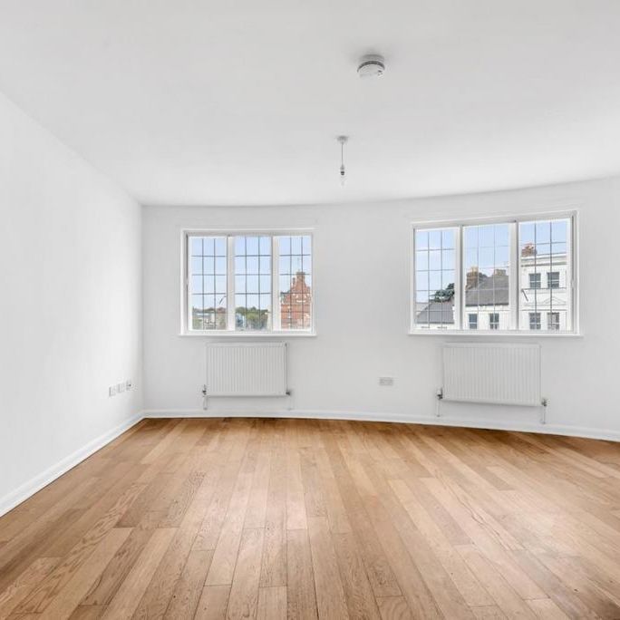 2 bedroom apartment to rent - Photo 1