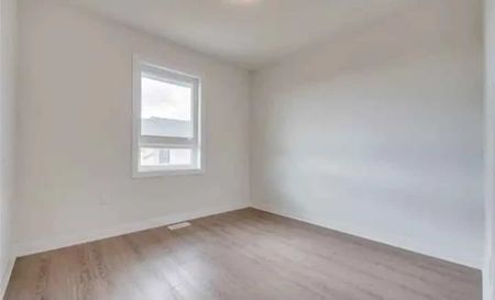 Two plus den townhouse for rent Cambridge - Photo 5