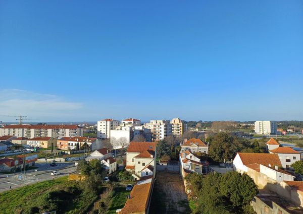 Apartamento T1 Novo com Vistas Panorâmicas - a 5 Minutos da Av. Dr. Lourenço Peixinho
