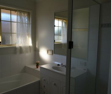 COASTAL COMFORT & EASY LIVING � YOUR BARGARA HOME AWAITS - Photo 4