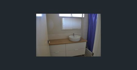 Perfect Location, Close to Tomato Lake! - Photo 3