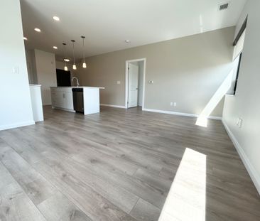 For Lease - 144 Watson Road Unit# 301, Guelph, Ontario - Photo 4