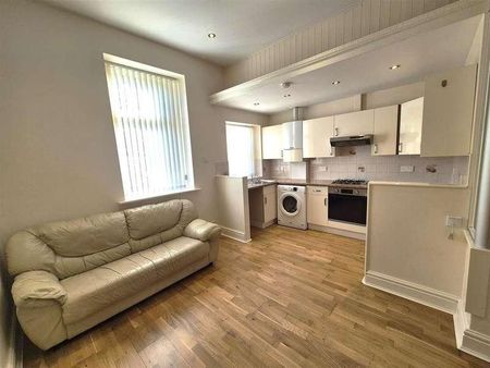 Wilmslow Road, Fallowfield, M14 - Photo 2