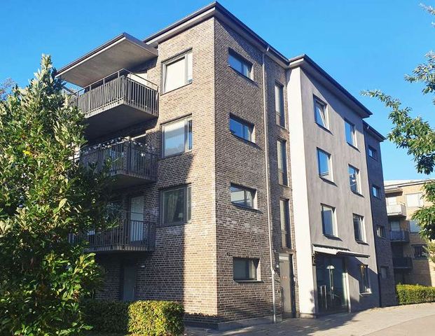 Årbylundsgatan 6 - Foto 1