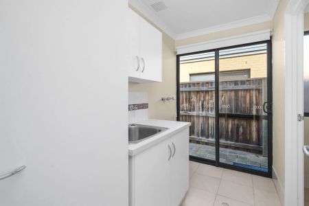 Coastal Comfort & Family Living at Its Finest - Photo 4