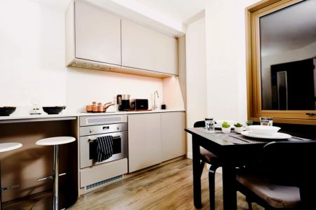 Two Bedroom - Photo 4