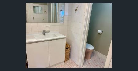 Panoramic Ocean Views & Short Stroll to the Beach - Photo 5