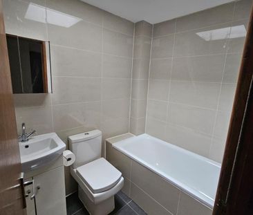 Blackstock Road, N4, London - Photo 1