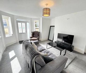 2 bedroom apartment to rent - Photo 3