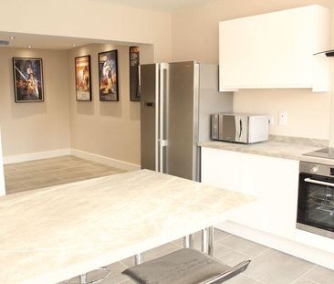 5 bedroom house share to rent - Photo 5